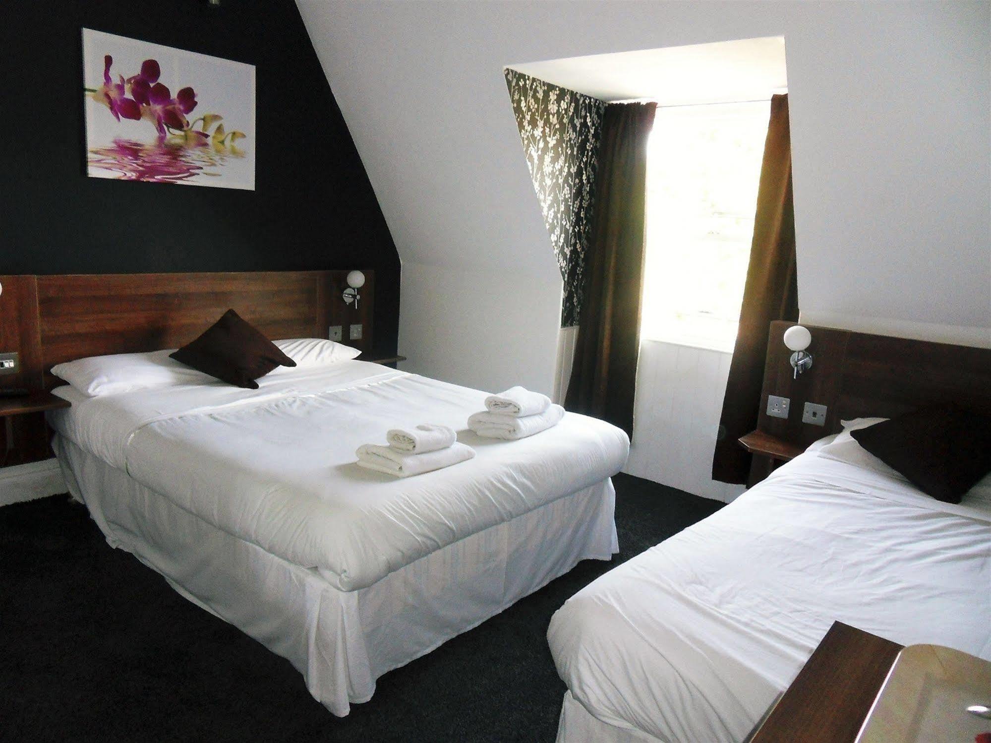 Cherry Blossom Guest House 휫비 외부 사진